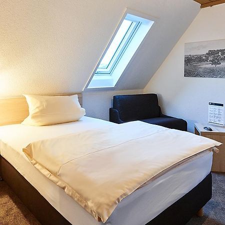 Gasthof Adler Schillingsfuerst ภายนอก รูปภาพ