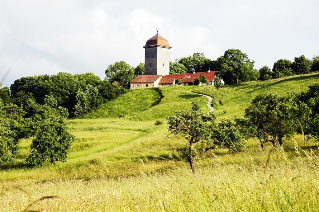 Gasthof Adler Schillingsfuerst ภายนอก รูปภาพ